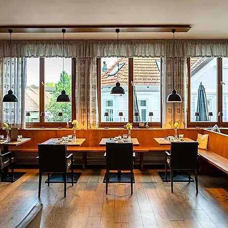 Moerwald Relais & Chateaux Am Wagram Hotel *